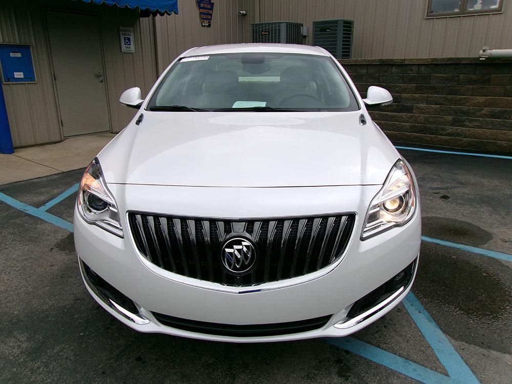 used 2017 Buick Regal car, priced at $14,900