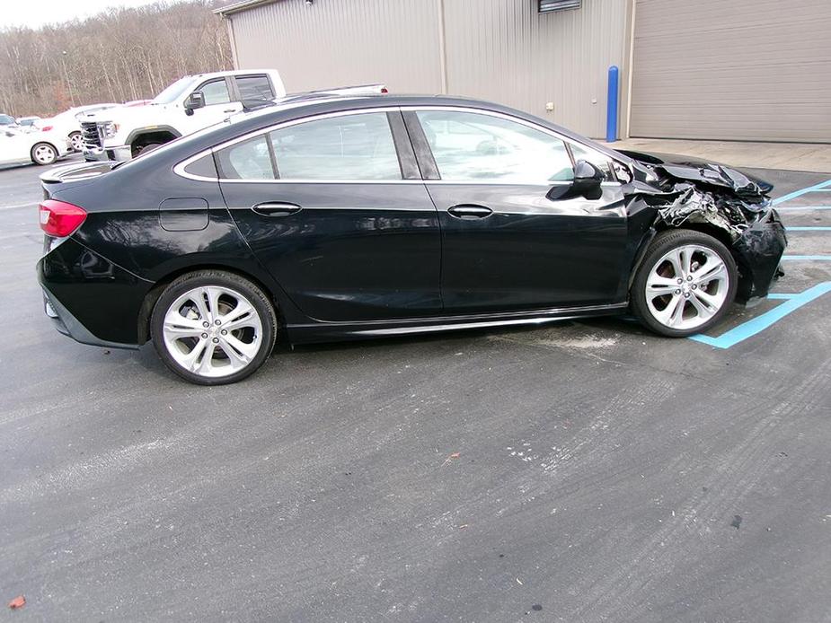 used 2017 Chevrolet Cruze car, priced at $8,000