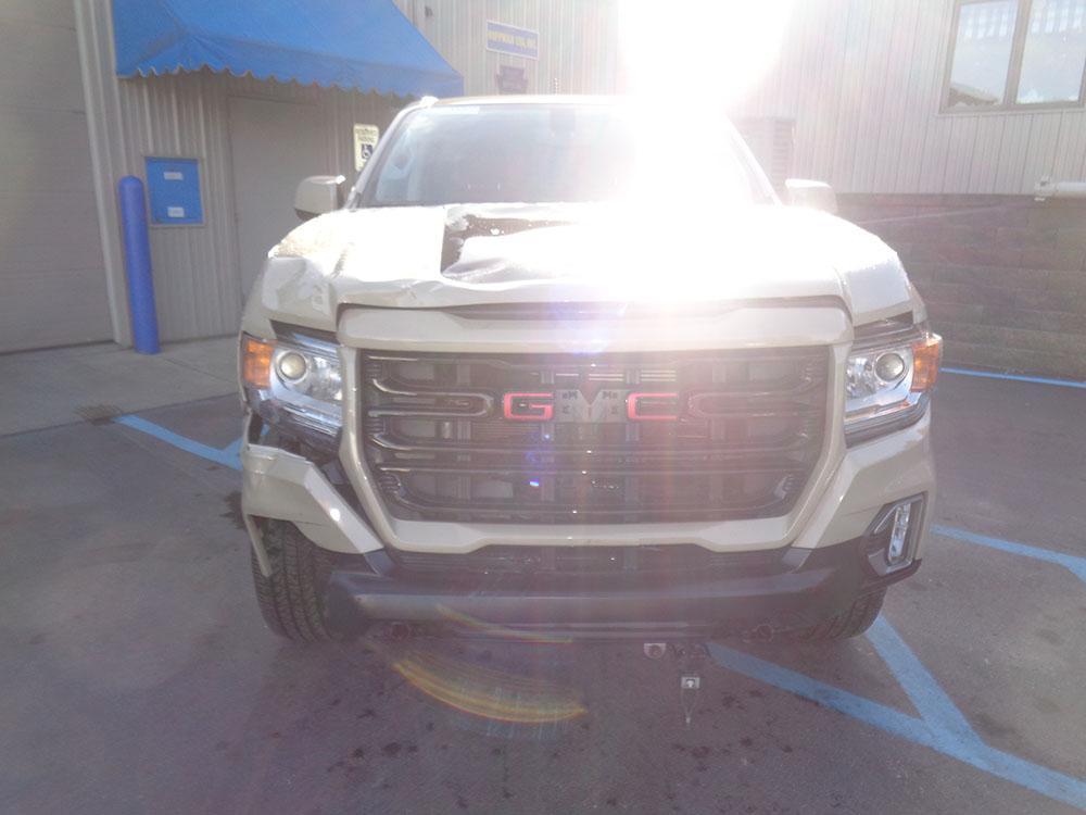 used 2021 GMC Canyon car, priced at $18,900