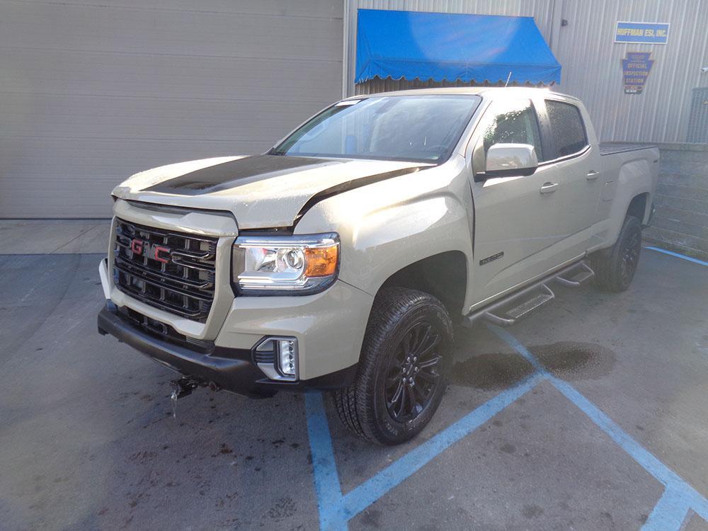 used 2021 GMC Canyon car, priced at $18,900