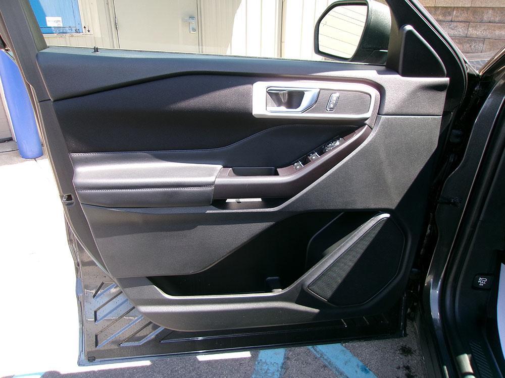 used 2020 Ford Explorer car, priced at $20,000
