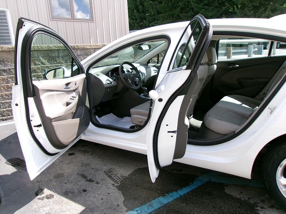 used 2017 Chevrolet Cruze car, priced at $7,700
