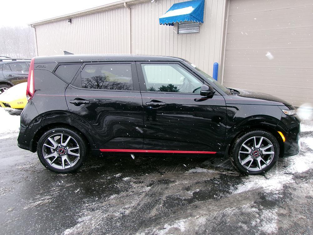 used 2022 Kia Soul car, priced at $13,700