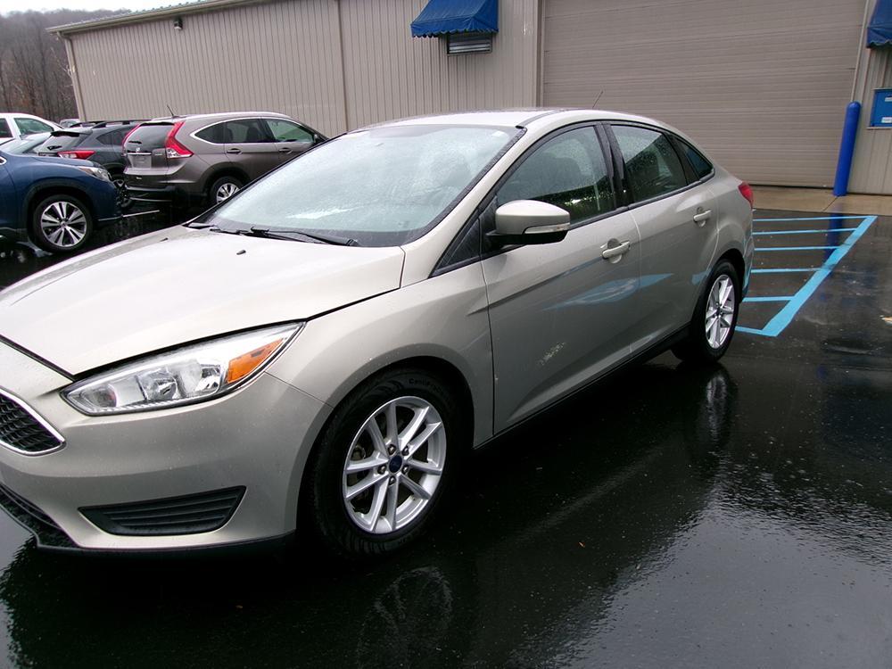 used 2015 Ford Focus car, priced at $9,900