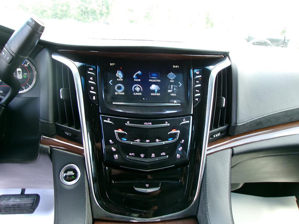 used 2017 Cadillac Escalade ESV car