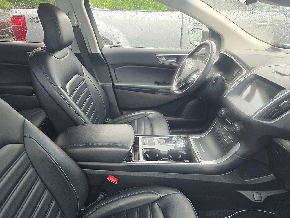 used 2019 Ford Edge car