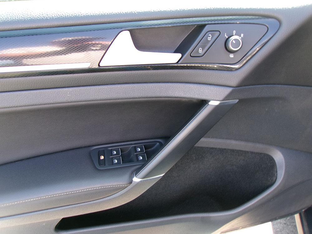 used 2015 Volkswagen Golf SportWagen car, priced at $14,900