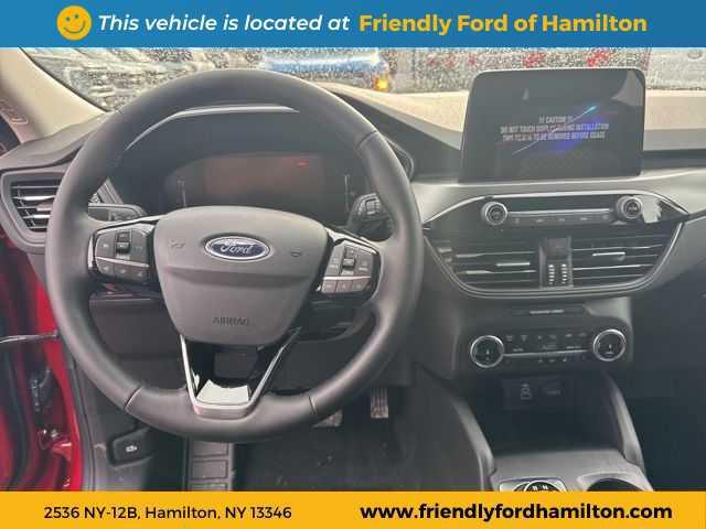 new 2025 Ford Escape car, priced at $30,833