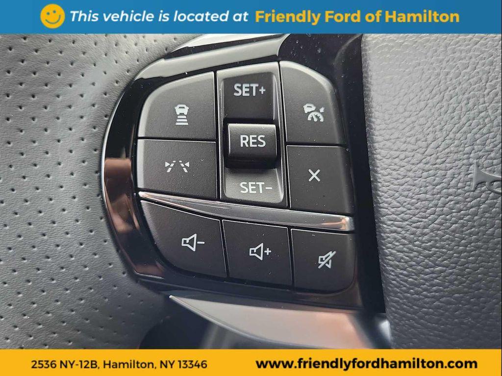 new 2025 Ford Explorer car, priced at $47,334