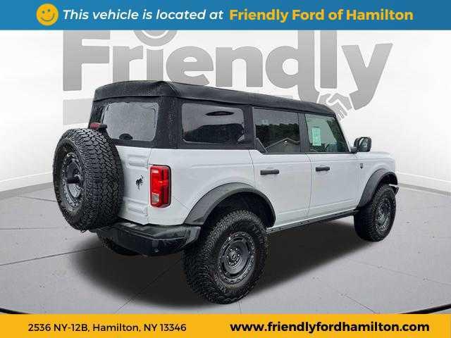 new 2025 Ford Bronco car, priced at $52,258