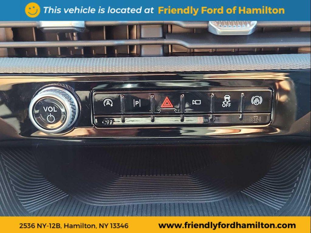 new 2025 Ford Explorer car, priced at $48,029