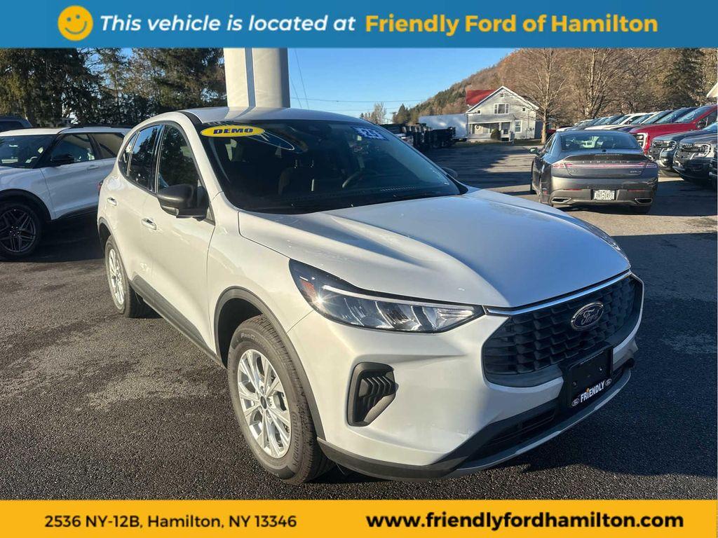used 2025 Ford Escape car, priced at $28,995
