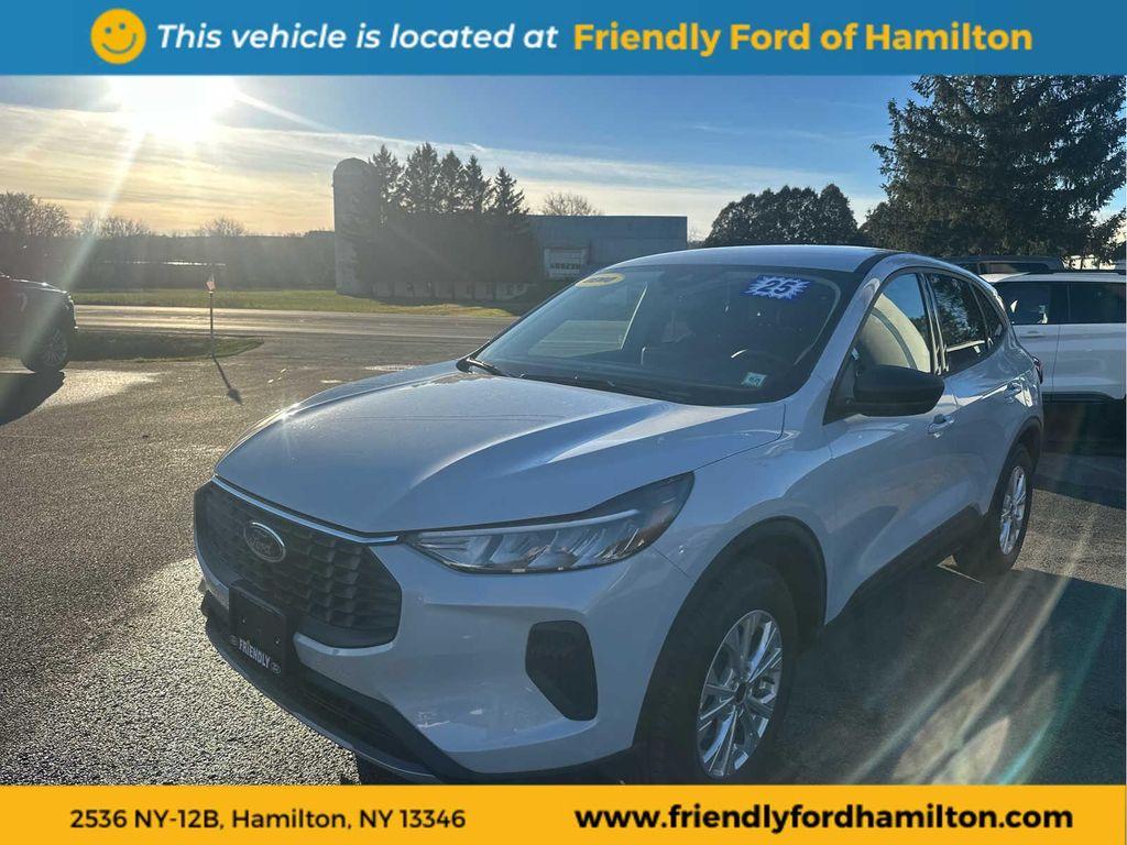 used 2025 Ford Escape car, priced at $28,995