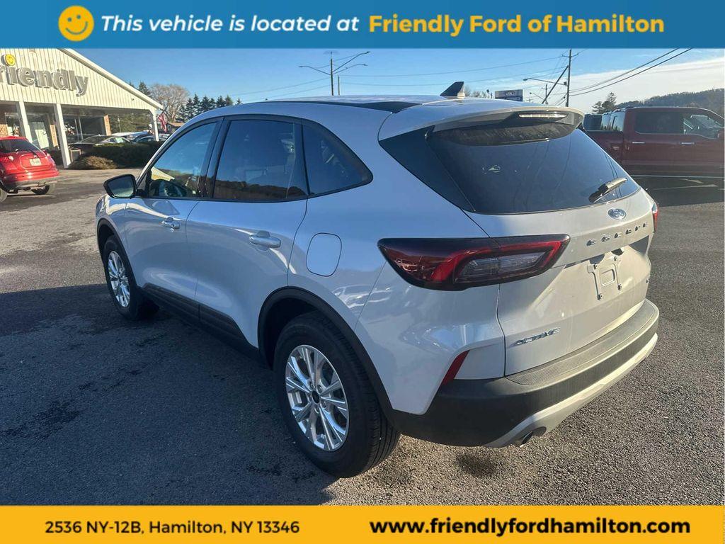 used 2025 Ford Escape car, priced at $28,995