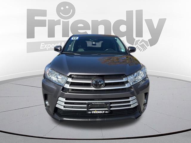 used 2019 Toyota Highlander car, priced at $25,495