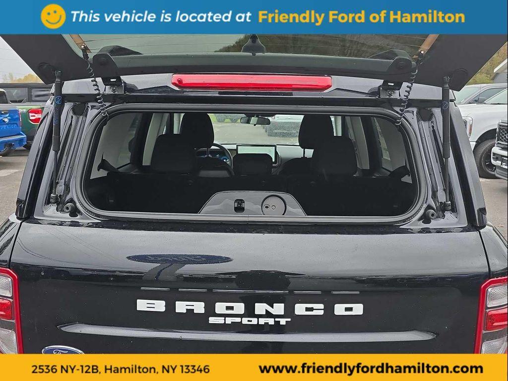 new 2025 Ford Bronco Sport car, priced at $32,454