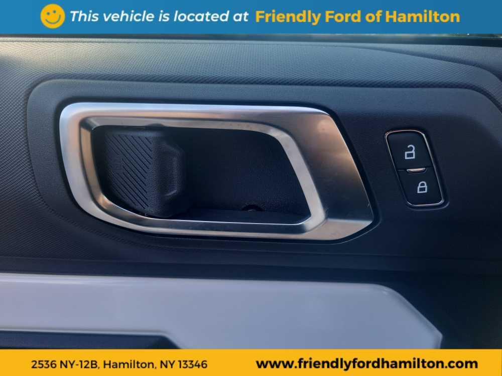 new 2025 Ford Bronco car, priced at $43,235