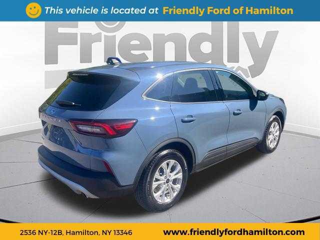 used 2025 Ford Escape car, priced at $28,995