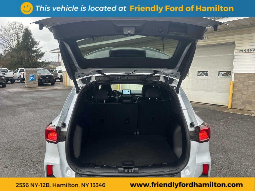 used 2025 Ford Escape car, priced at $27,995