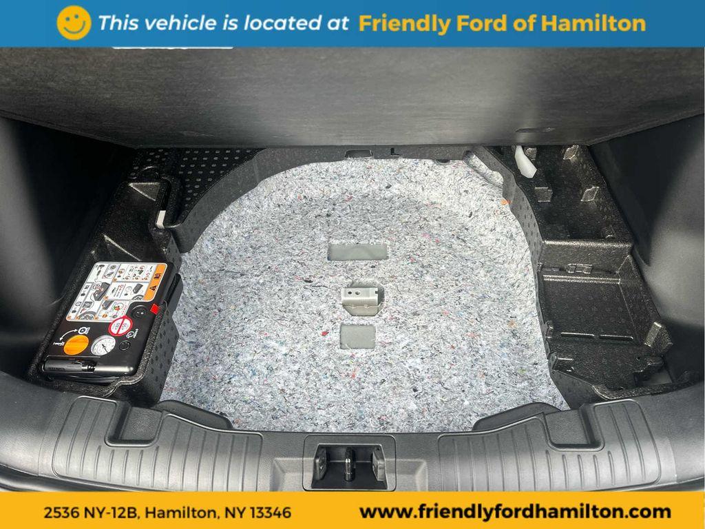 used 2025 Ford Escape car, priced at $27,995