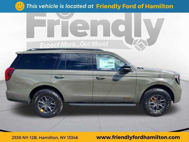 new 2025 Ford Expedition car, priced at $83,201