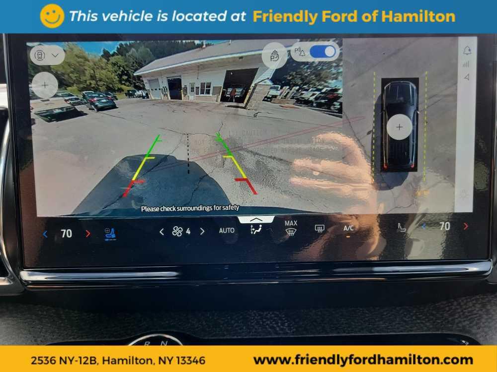 new 2025 Ford Expedition car, priced at $83,201