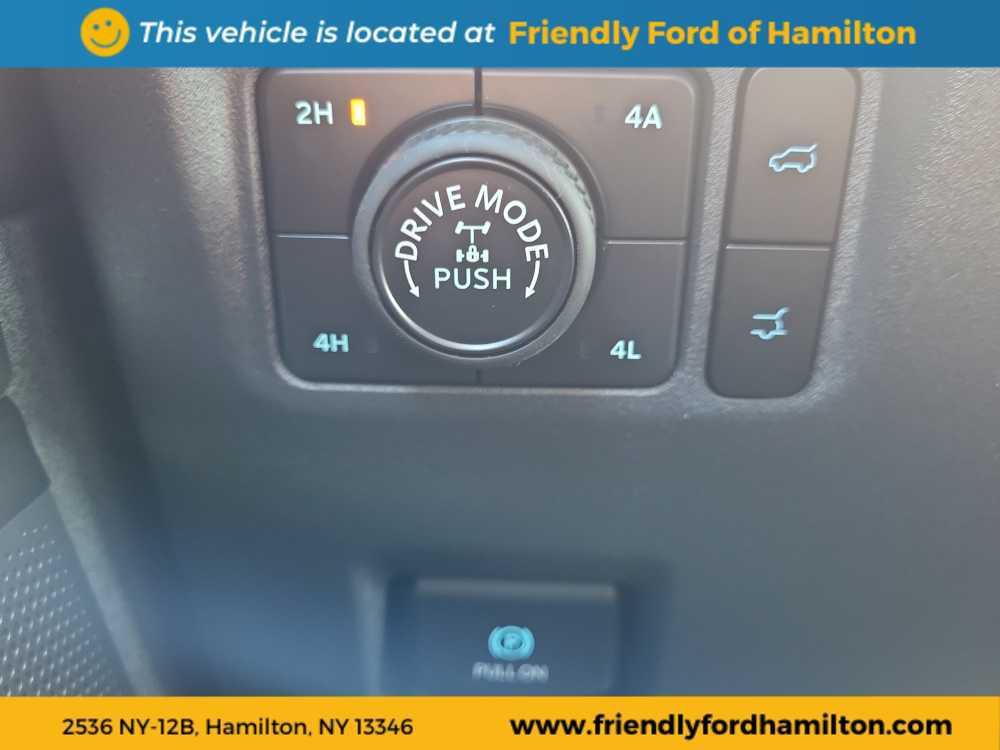 new 2025 Ford Expedition car, priced at $83,201