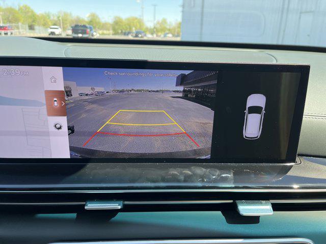 new 2025 Genesis GV80 car