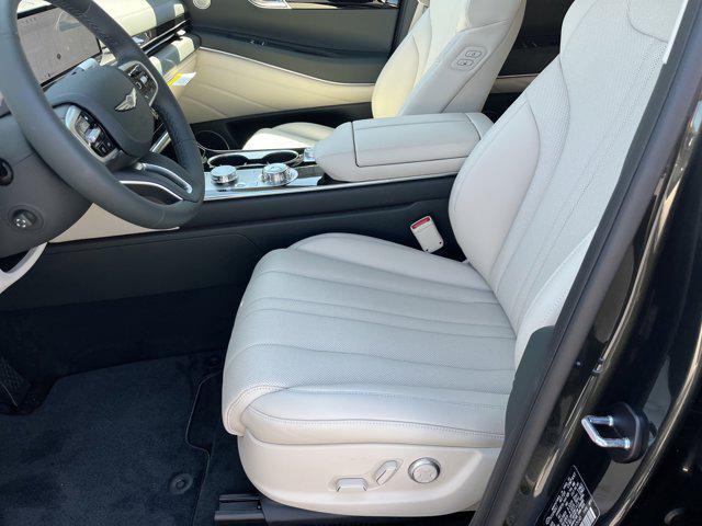 new 2025 Genesis GV80 car
