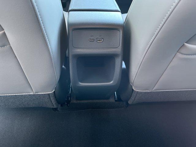 new 2025 Buick Envista car, priced at $31,485