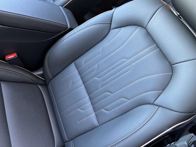 new 2025 Buick Envista car, priced at $30,690