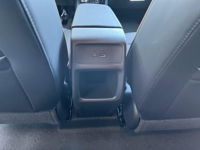 new 2025 Buick Envista car, priced at $30,690