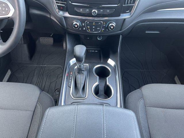 used 2023 Chevrolet Traverse car, priced at $32,009