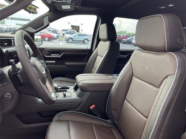 new 2025 GMC Sierra 1500 car, priced at $71,255