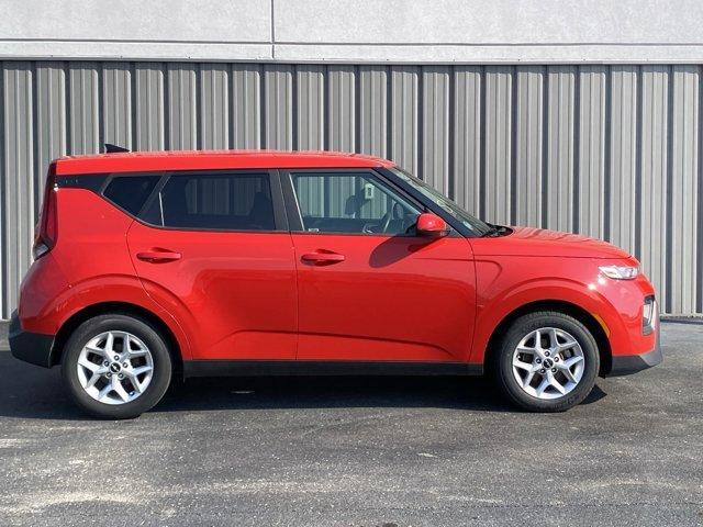 used 2022 Kia Soul car, priced at $16,923