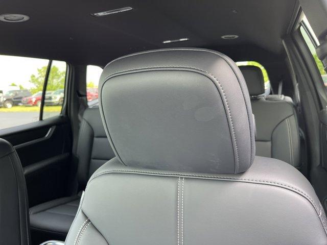 new 2025 GMC Acadia car, priced at $49,825
