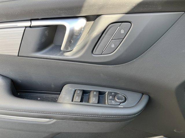 new 2025 Buick Enclave car, priced at $44,395