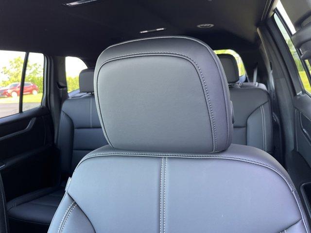 new 2025 GMC Acadia car, priced at $49,075