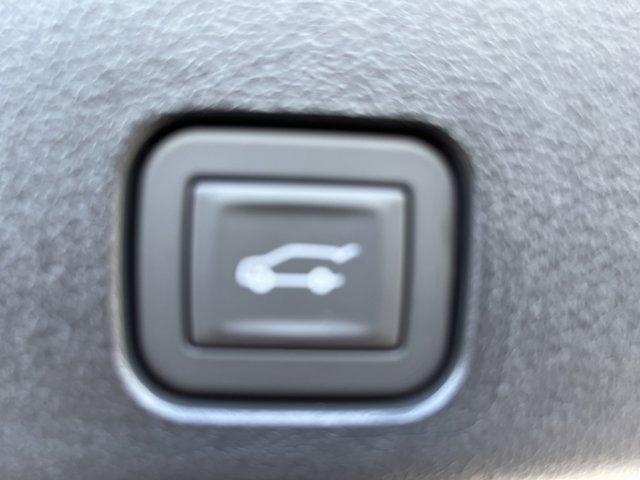 new 2025 GMC Acadia car, priced at $49,075