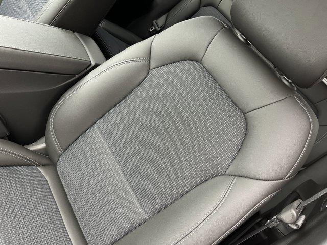 new 2025 Buick Envista car, priced at $27,280