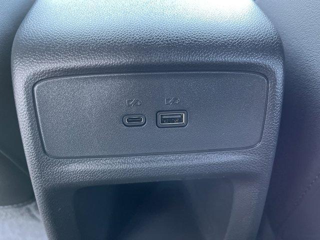 new 2025 Buick Envista car, priced at $31,585
