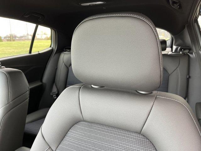 new 2025 Buick Envista car, priced at $27,180