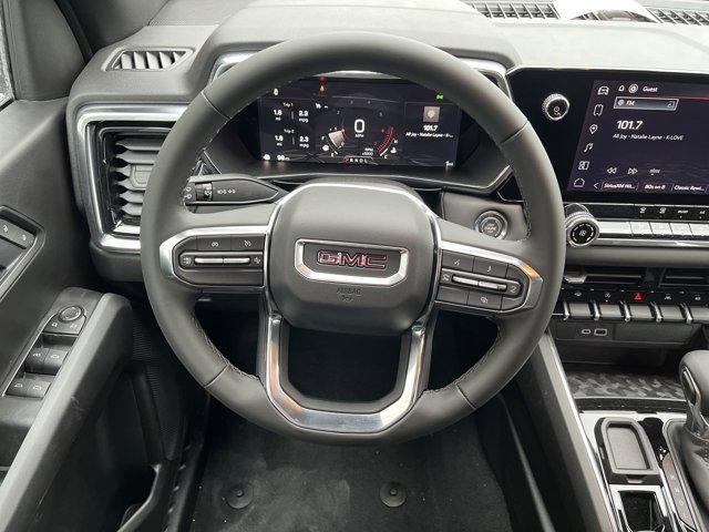 new 2025 GMC Canyon car, priced at $40,095