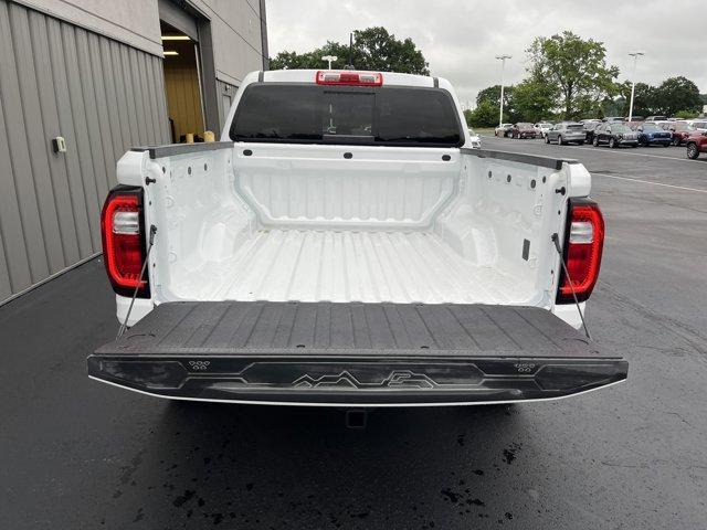 new 2025 GMC Canyon car, priced at $40,095