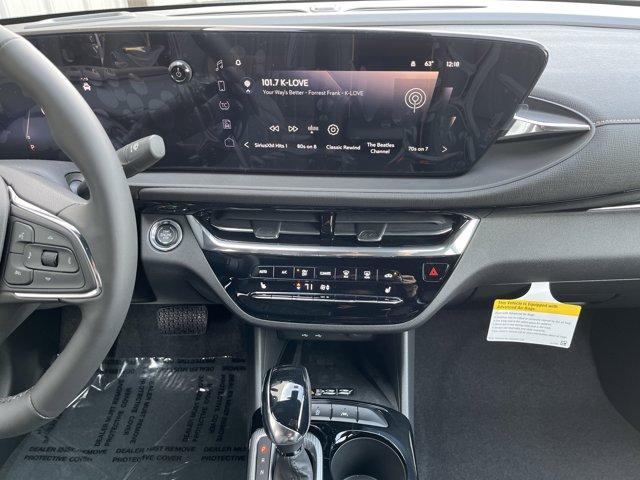 new 2025 Buick Envista car, priced at $30,490