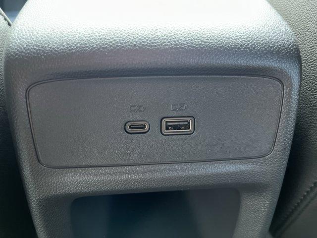 new 2025 Buick Envista car, priced at $27,280