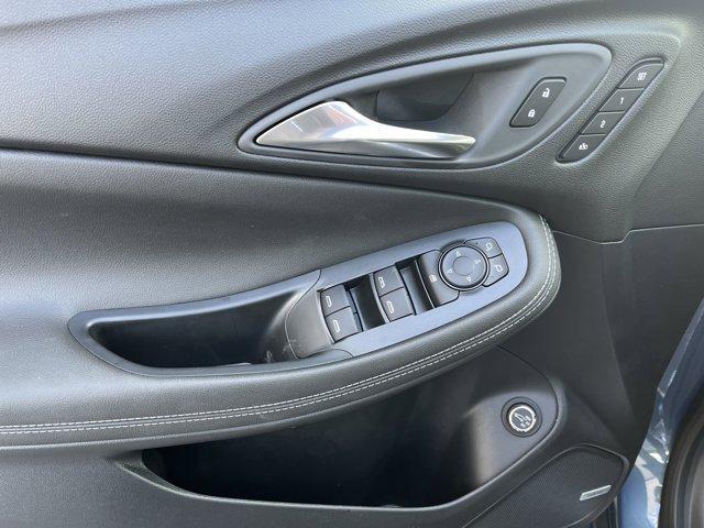 new 2025 Buick Encore GX car, priced at $38,130