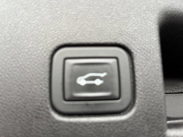 used 2024 Chevrolet Equinox car, priced at $24,867