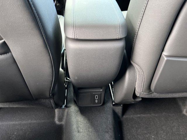new 2025 Buick Encore GX car, priced at $33,115