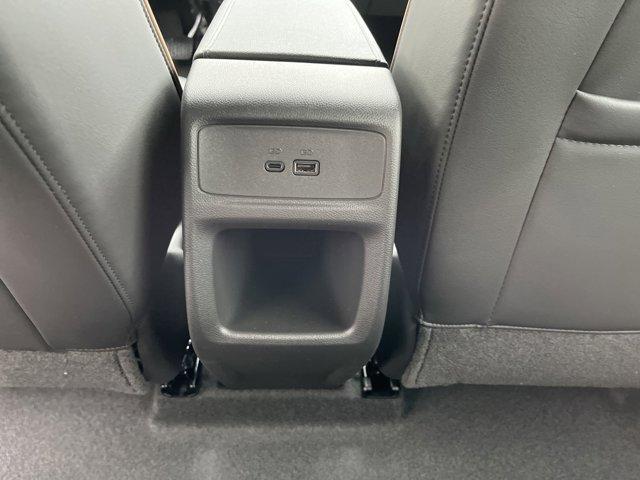 new 2025 Buick Envista car, priced at $31,285